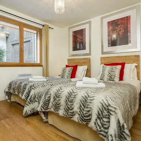 Apartment Biolay 1 *